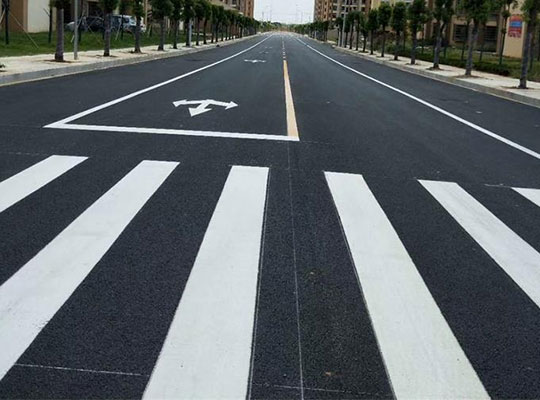 Tinta acrílica à base d